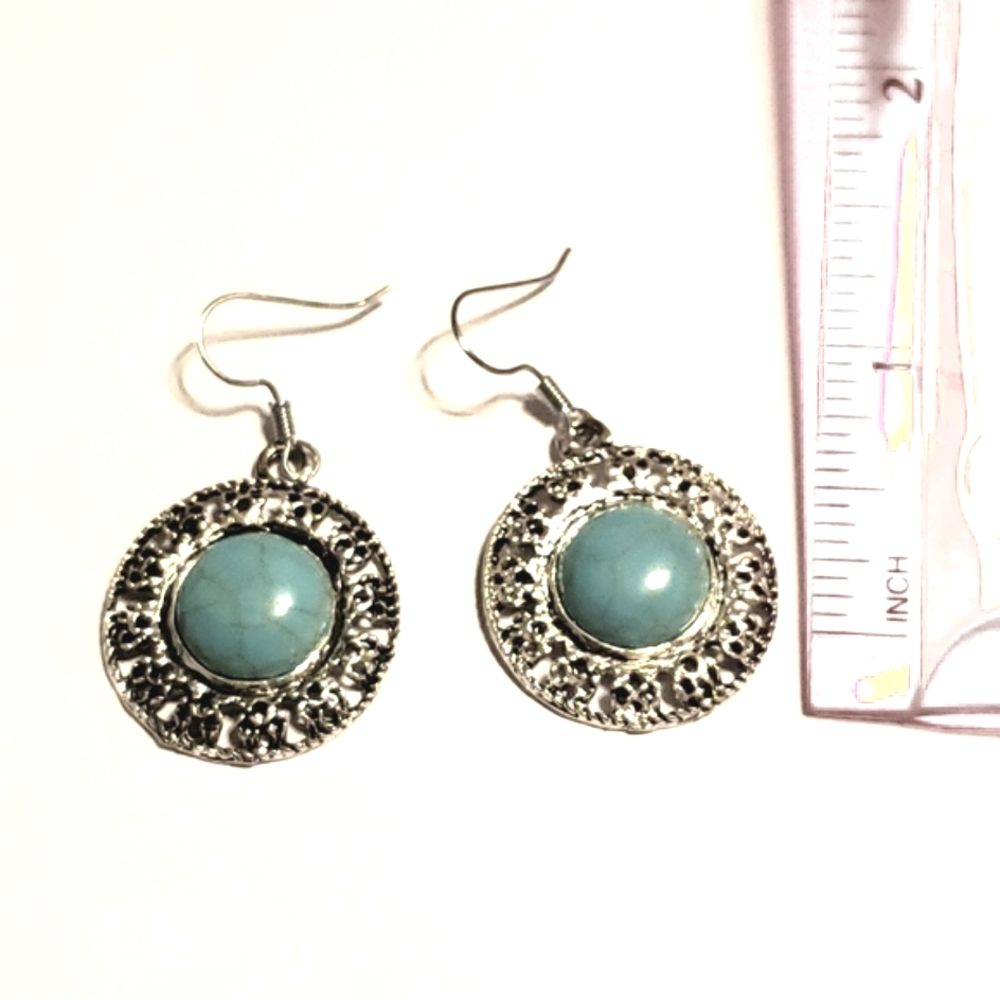 ❤ 3/$25 ALL TURQUOISE EARRINGS - Picture 4 of 4
